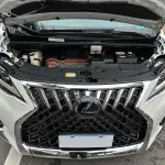 Lexus LM 2020 163 л.с. 163 л.с. из Китая