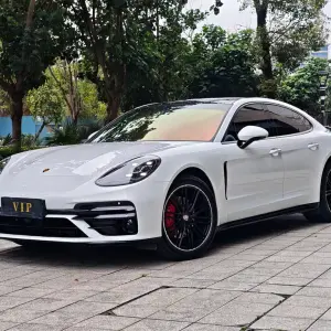 Porsche Panamera 2018 из Китая
