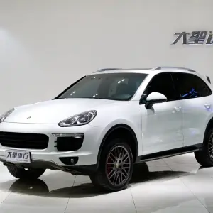 Porsche Cayenne 2015 из Китая