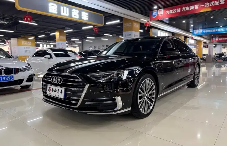 Audi A8 2022 из Китая