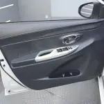 Toyota Yaris L 2017 из Китая