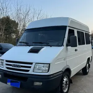 IVECO Daily 2016 из Китая