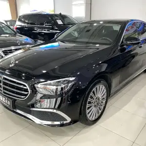 Mercedes-Benz E-Class 2022 из Китая