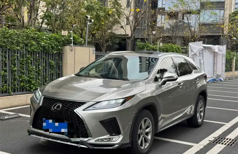 Lexus RX 2019 из Китая