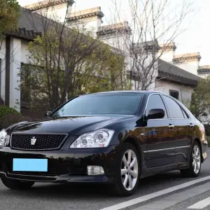 Toyota Crown 2008 из Китая