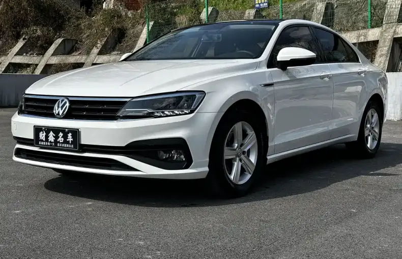 Volkswagen Lamando 2021 из Китая