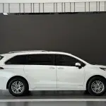 Toyota Sienna 2023 из Китая