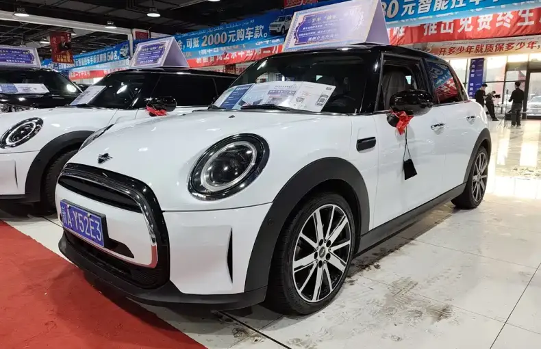 MINI Mini 2022 из Китая