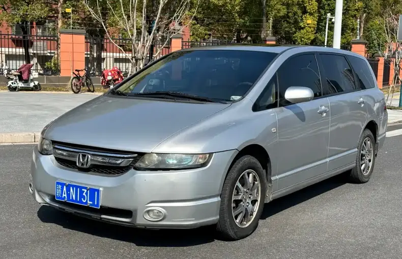 Honda Odyssey 2009 из Китая