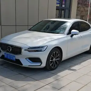 Volvo S60 2021 из Китая