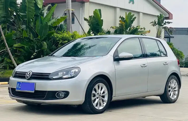 Volkswagen Golf 2010 из Китая