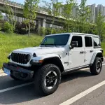 Jeep Wrangler 2023 266 л.с. из Китая
