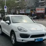 Porsche Cayenne 2014 из Китая