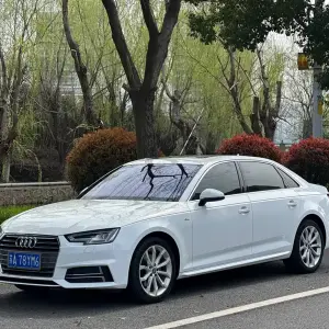 Audi A4L 2018 из Китая