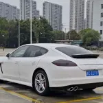 Porsche Panamera 2011 из Китая