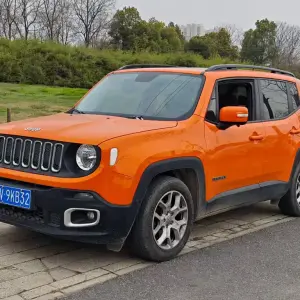 Jeep Renegade 2017 из Китая