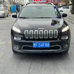 Jeep Cherokee 2016 из Китая