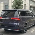 Roewe iMAX8 2022 из Китая