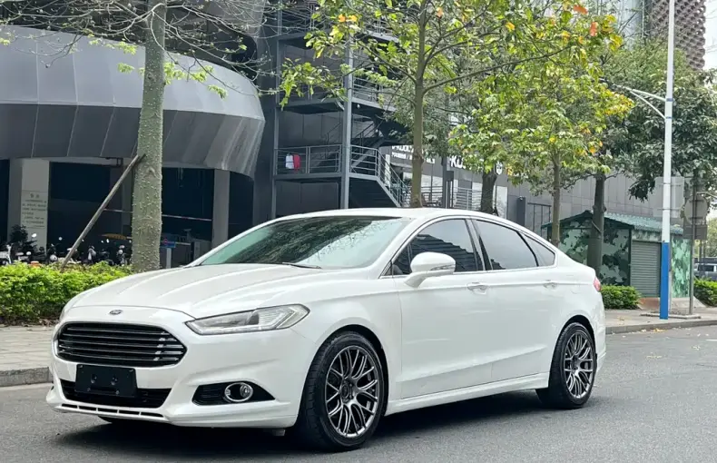 Ford Mondeo 2014 из Китая