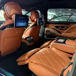 Mercedes-Benz S-Class 2024 из Китая