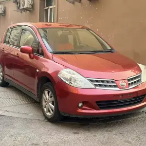 Nissan Tiida 2008 из Китая