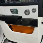 Rolls-Royce Cullinan из Китая