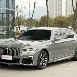 BMW 7 Series 2022 из Китая