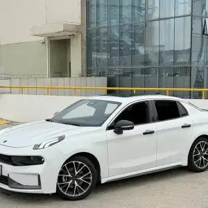 Lynk & Co 03 2021 из Китая