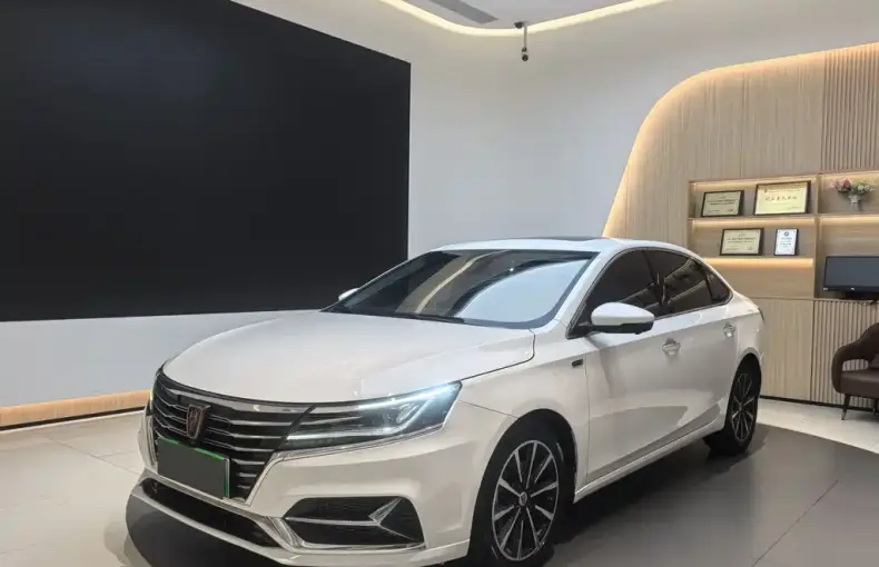 Roewe i6 New Energy 2021 из Китая