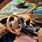 Aston Martin DBX 2022 из Китая
