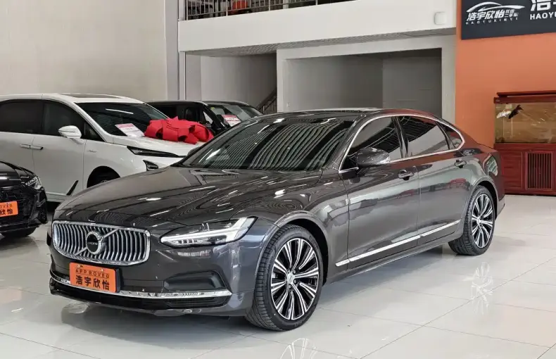 Volvo S90 2025 из Китая
