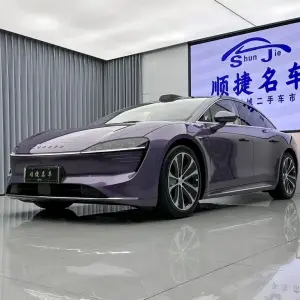 智界 Zhijie S7 2025 из Китая