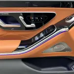 Mercedes-Benz S-Class 2023 из Китая