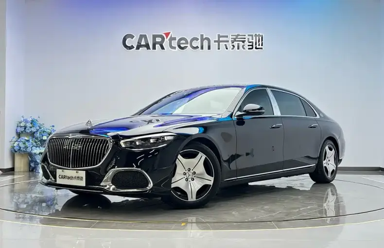 Mercedes-Benz S-Class 2023 из Китая