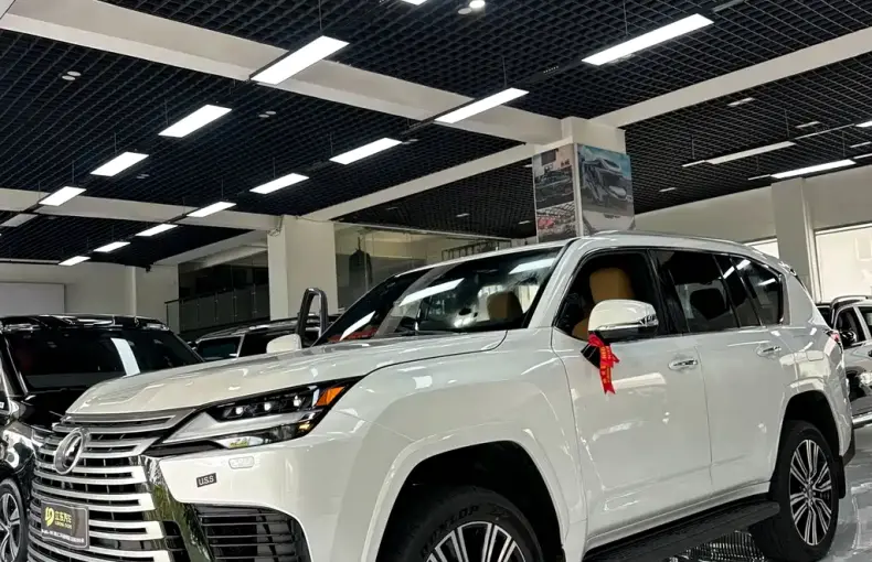 Lexus LX из Китая