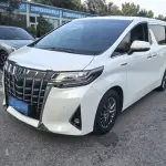 Toyota Alphard 2021 из Китая