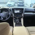 Toyota Alphard 2021 из Китая