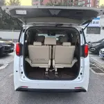 Toyota Alphard 2021 из Китая