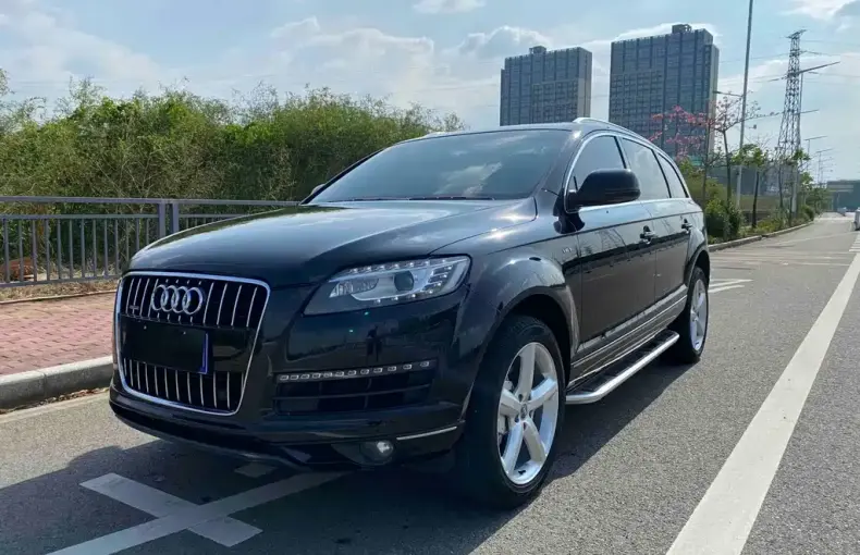 Audi Q7 2012 из Китая