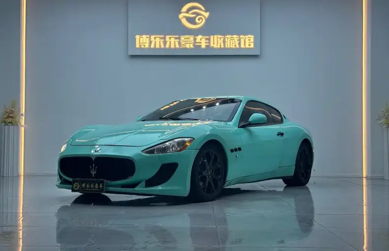 Maserati GranTurismo 2011 из Китая