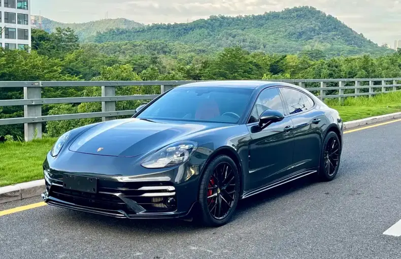 Porsche Panamera 2021 из Китая