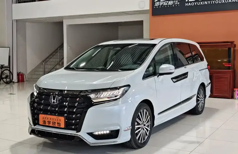 Honda Elysion 2024 из Китая