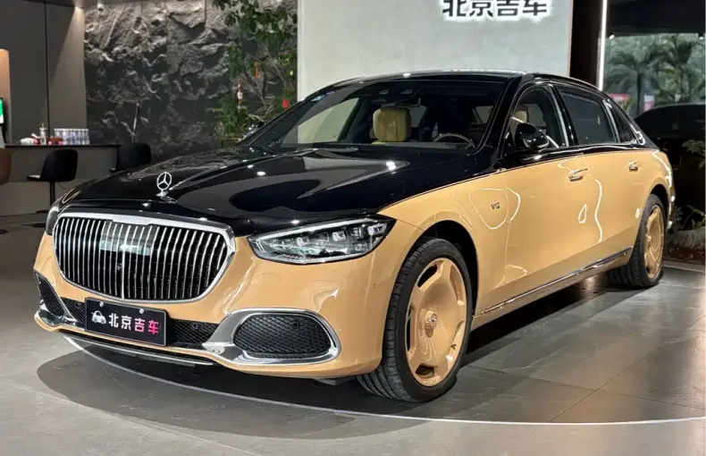Mercedes-Benz S-Class 2023 из Китая