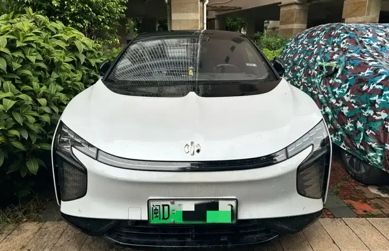 HiPhi HiPhi X 2024 из Китая