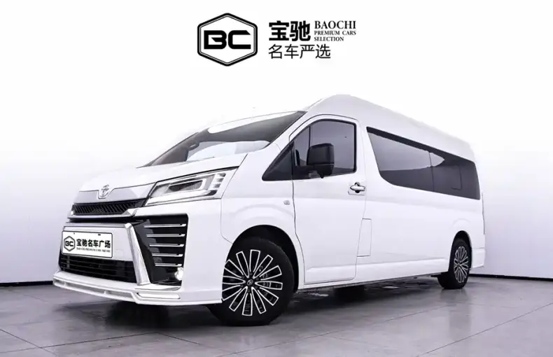 Toyota Hiace 2024 из Китая