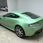 Aston Martin V8 Vantage 2014 436 л.с. из Китая
