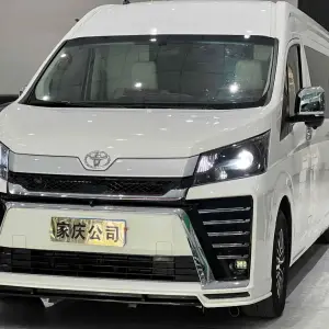 Toyota Hiace 2022 из Китая