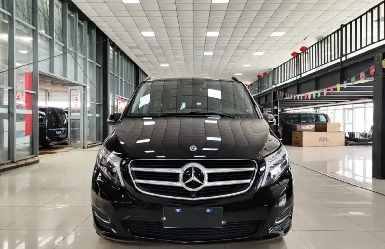 Mercedes-Benz V-Class 2019 из Китая
