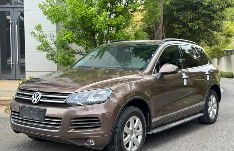 Volkswagen Touareg 2013 из Китая