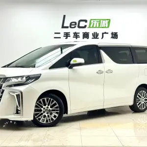 Toyota Alphard 2015 из Китая